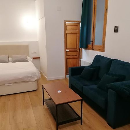 Apartamento De Diseno Malasana Madrid Bagian luar foto