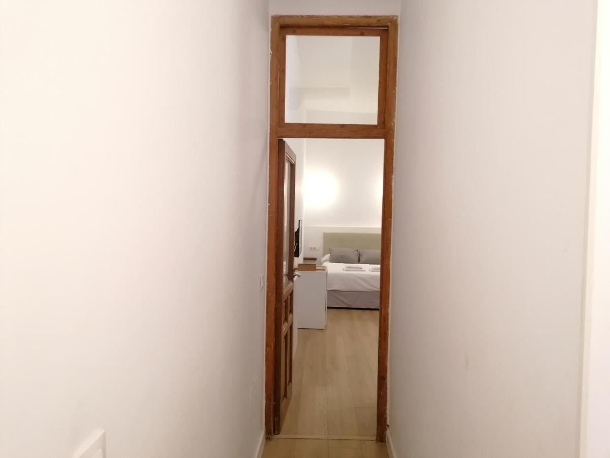 Apartamento De Diseno Malasana Apartment Madrid Bagian luar foto